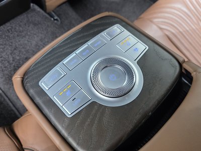 2021 Genesis G80 (RG3) thumbnail 32