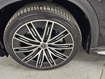 MERCEDES-BENZ EQE - 6