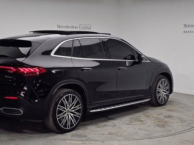 MERCEDES-BENZ EQE - 4