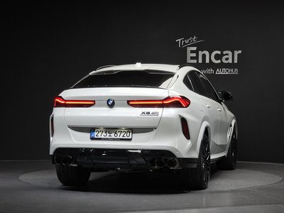 صورة 4 لـ 2025 BMW X6 M