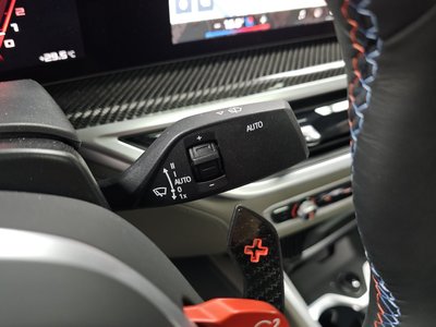 2025 BMW X6 M — миниатюра 26