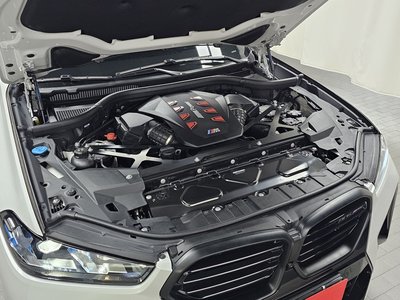 صورة 7 لـ 2025 BMW X6 M