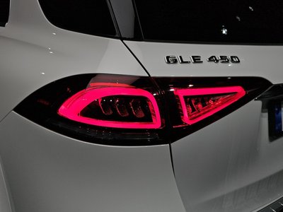 MERCEDES-BENZ GLE - 10