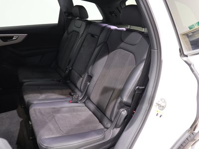 AUDI Q7 - 7