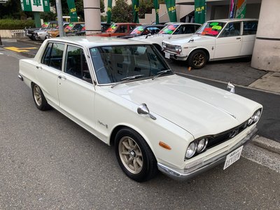 NISSAN SKYLINE - 1