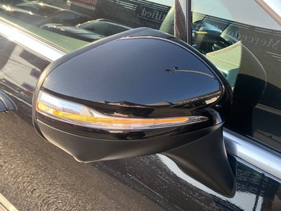 MERCEDES-BENZ EQE - 9