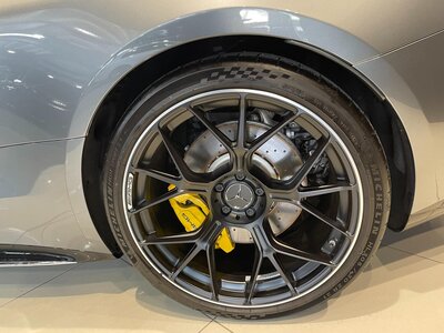 MERCEDES-BENZ GT AMG - 10