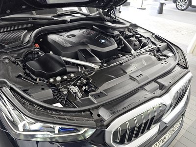 BMW 5 SERIES - 7