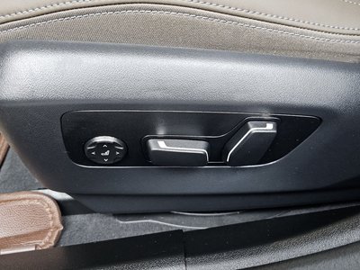 2024 BMW 5 SERIES 缩略图 31