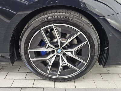 BMW 5 SERIES - 8