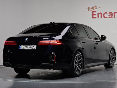 BMW 5 SERIES - 4