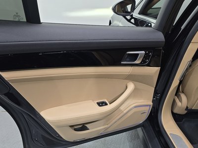 صورة مصغرة 15 لـ 2019 Porsche PANAMERA