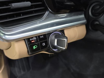 صورة مصغرة 28 لـ 2019 Porsche PANAMERA