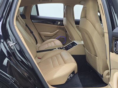 صورة مصغرة 26 لـ 2019 Porsche PANAMERA