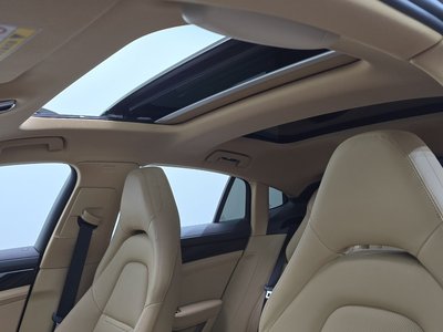 صورة مصغرة 22 لـ 2019 Porsche PANAMERA