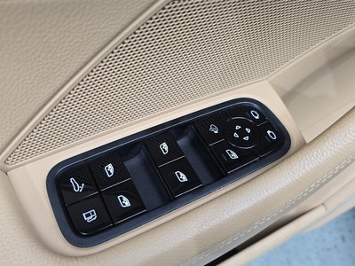 صورة مصغرة 30 لـ 2019 Porsche PANAMERA