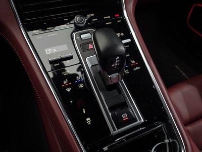 PORSCHE PANAMERA - 9