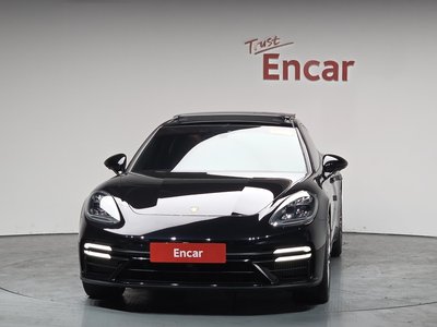 PORSCHE PANAMERA - 2