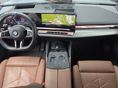 2025 BMW 5 SERIES 照片 5