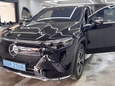 2023 Mercedes-BENZ EQS photo 1