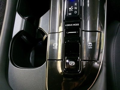 2025 Toyota CROWN CROSSOVER — миниатюра 27