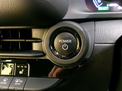 2025 Toyota CROWN CROSSOVER — миниатюра 23