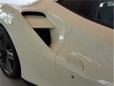 صورة 10 لـ 2018 Ferrari 488 GTB