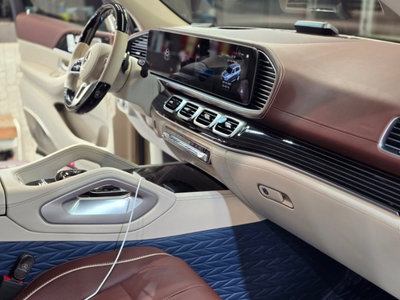 MERCEDES-BENZ GLS - 8