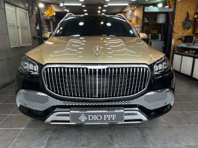 MERCEDES-BENZ GLS - 2