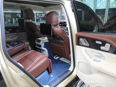 MERCEDES-BENZ GLS - 5