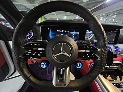 MERCEDES-BENZ GT AMG - 9