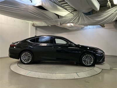 صورة 5 لـ 2025 Lexus ES
