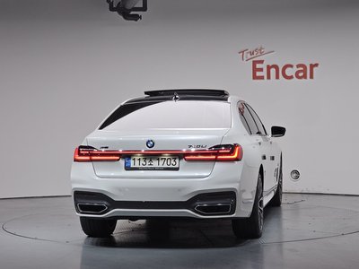BMW 7 SERIES - 4