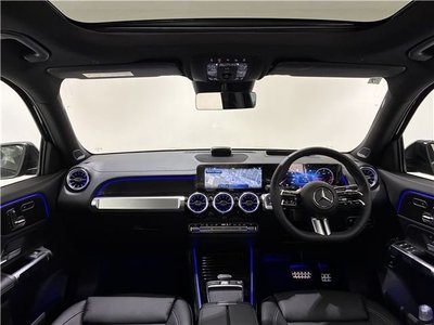 2026 Mercedes-BENZ GLB thumbnail 38