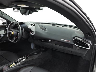 2023 FERRARI 296 GTB — миниатюра 18