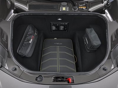2023 FERRARI 296 GTB — миниатюра 11