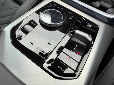 2025 BMW X3 thumbnail 41
