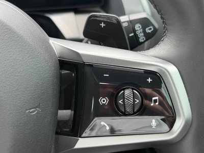 2025 BMW X3 thumbnail 37