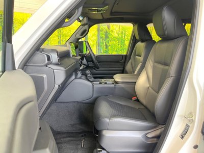 2025 Toyota LAND CRUISER 250 — миниатюра 52