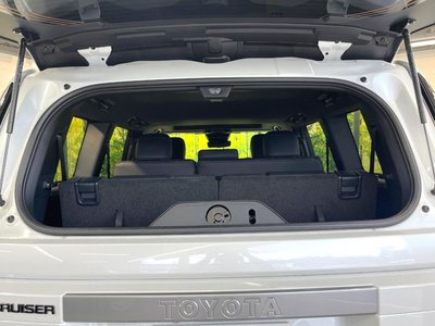 2025 Toyota LAND CRUISER 250 — миниатюра 51