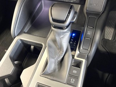 2025 Toyota LAND CRUISER 250 — миниатюра 21