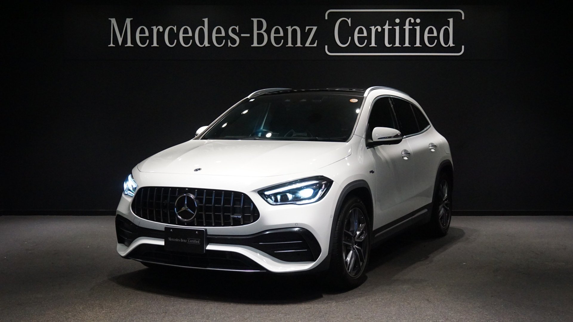 MERCEDES-BENZ GLA AMG - View 1