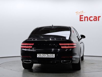 GENESIS G80 (RG3) - 4
