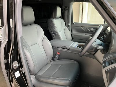 2025 TOYOTA ALPHARD 照片 9