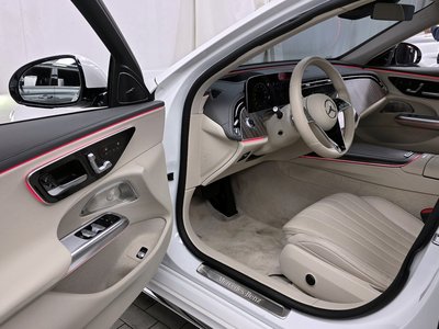 MERCEDES-BENZ E-CLASS - 10