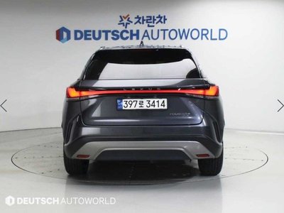 2023 Lexus RX photo 3