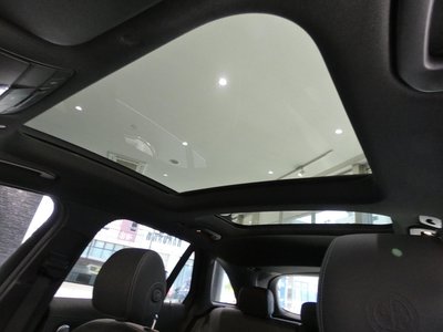 MERCEDES-BENZ GLC AMG - 7