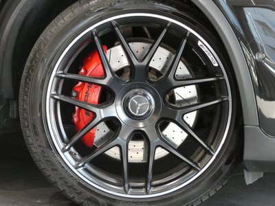 MERCEDES-BENZ GLC AMG - 6