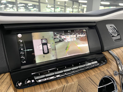 ROLLS-ROYCE CULLINAN - 9