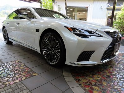 2023 Lexus LS — миниатюра 22